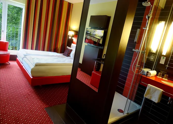 Western Plaza Hotel